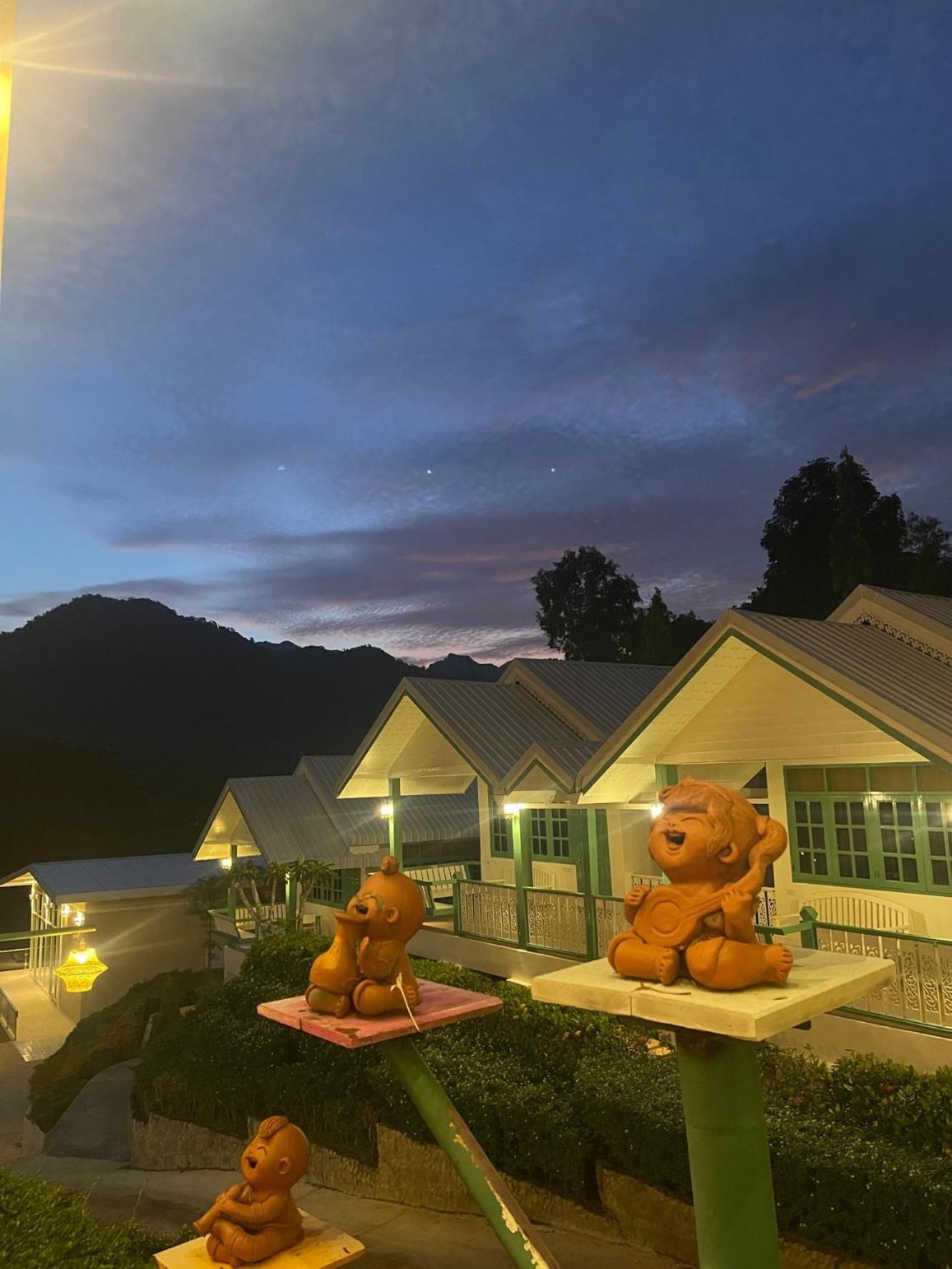 Baanpufa Resort Ban Huai Maenam Noi Dış mekan fotoğraf
